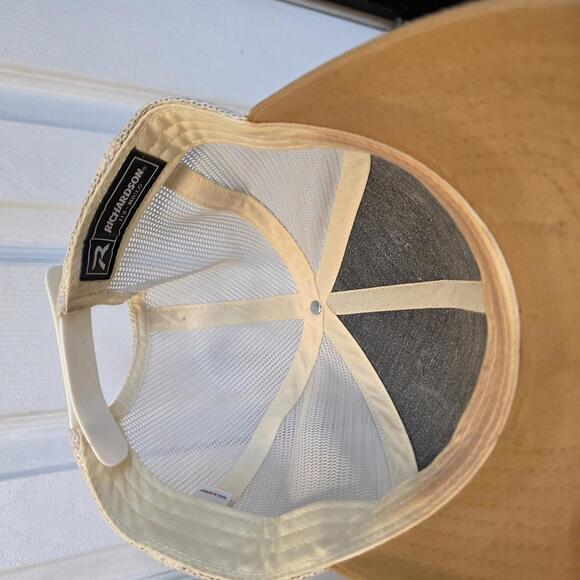 Richardson 115 Mesh Back Baseball Cap with 'All Good in the Woods' Patch - Picture 4 of 6